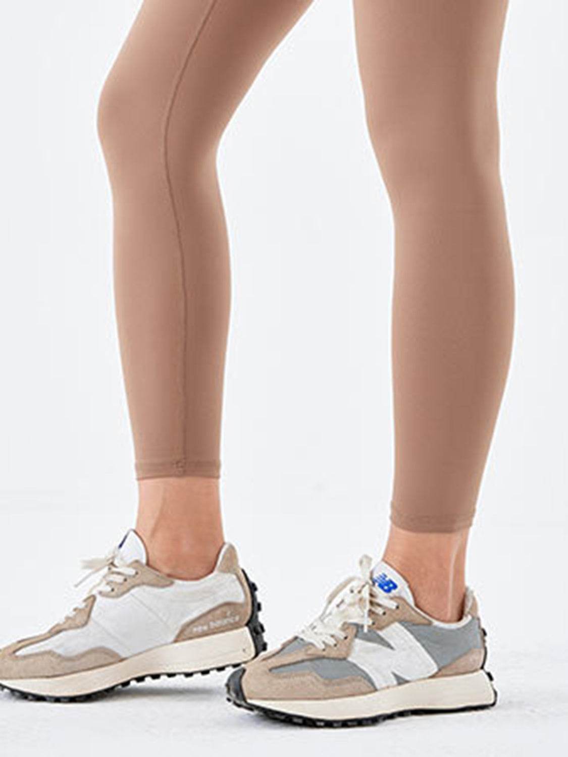 Wide Waistband Sports Leggings - Hovatok