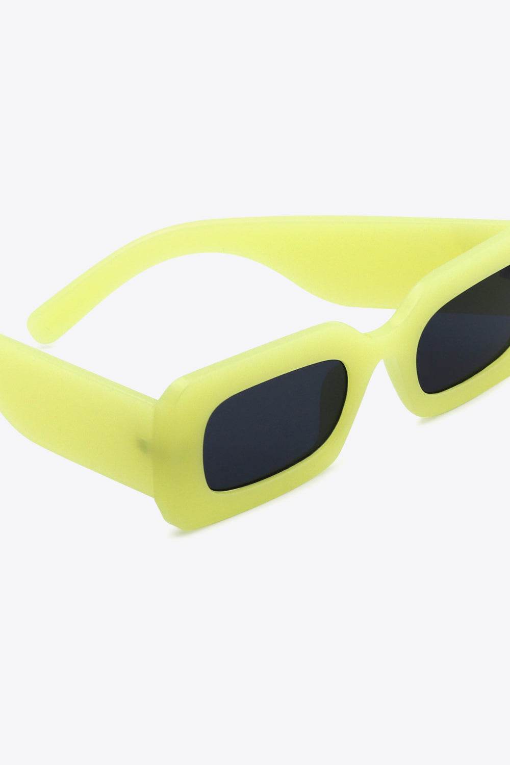 Polycarbonate Frame Rectangle Sunglasses - Hovatok