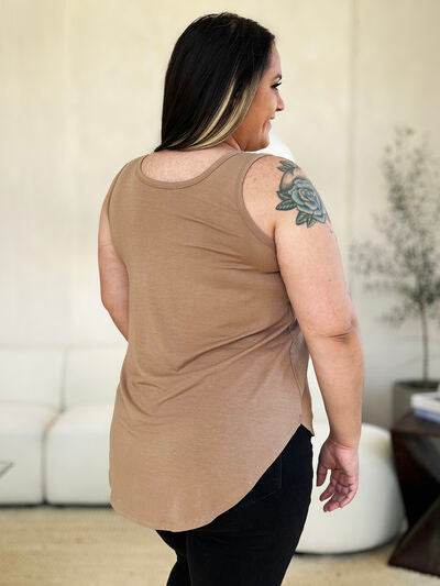 Basic Bae Full Size Round Neck Curved Hem Tank - Hovatok