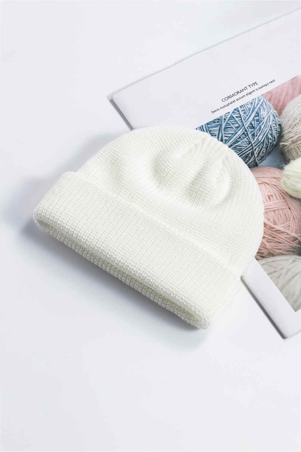 Cozy Rib-Knit Cuff Beanie - Hovatok