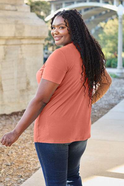 Basic Bae Bamboo Full Size V-Neck Short Sleeve T-Shirt - Hovatok