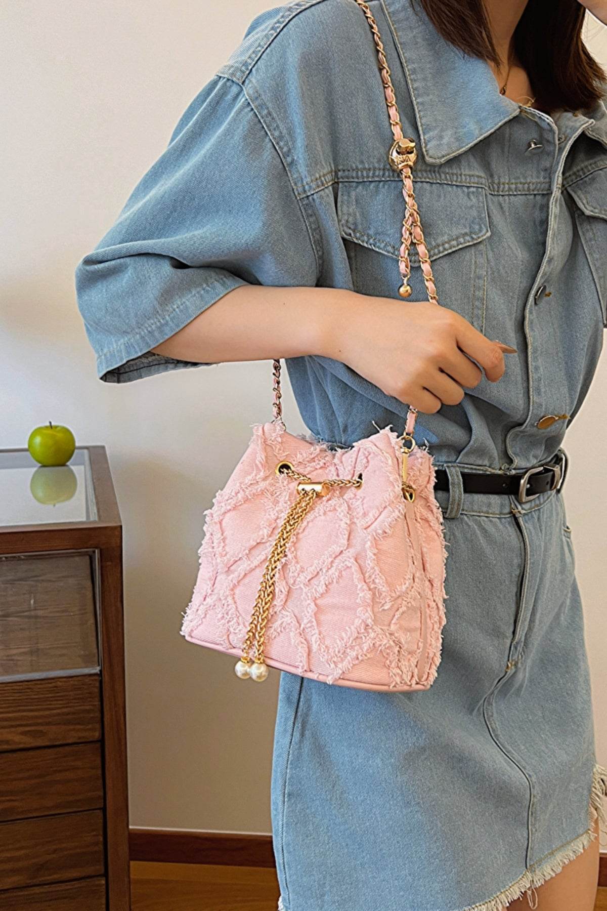 Chain Drawstring Raw Edge Denim Bucket Bag - Hovatok
