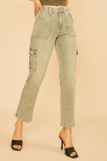 Annie Wear Straight Leg Jeans with Cargo Pockets - Hovatok
