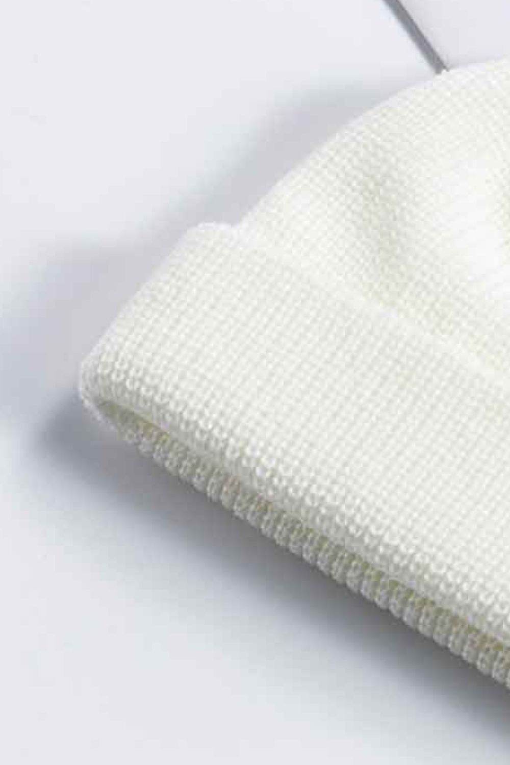 Cozy Rib-Knit Cuff Beanie - Hovatok