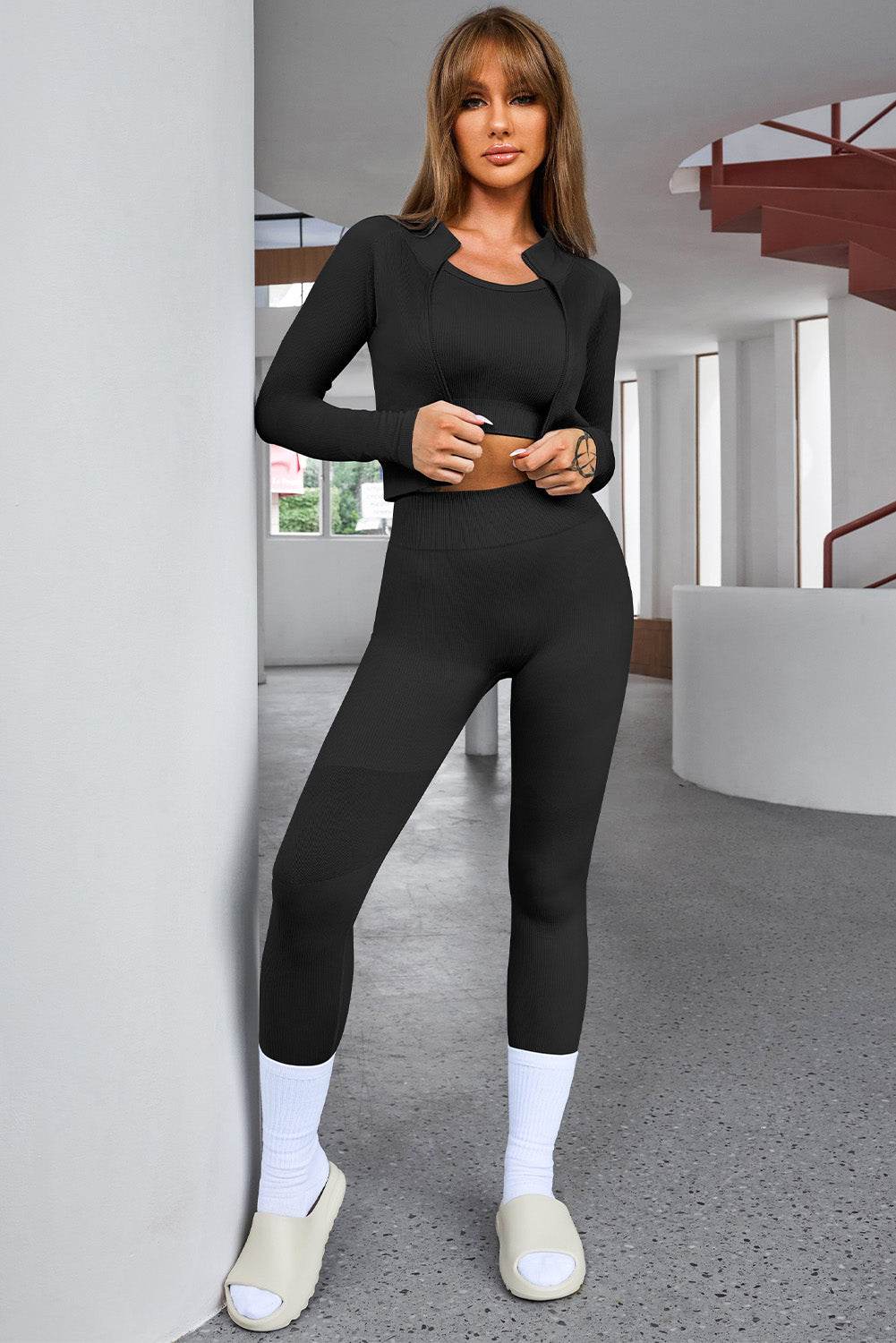 Tank Cropped Active Top and Pants Set - Hovatok