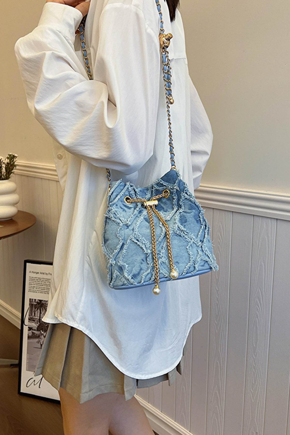 Chain Drawstring Raw Edge Denim Bucket Bag - Hovatok