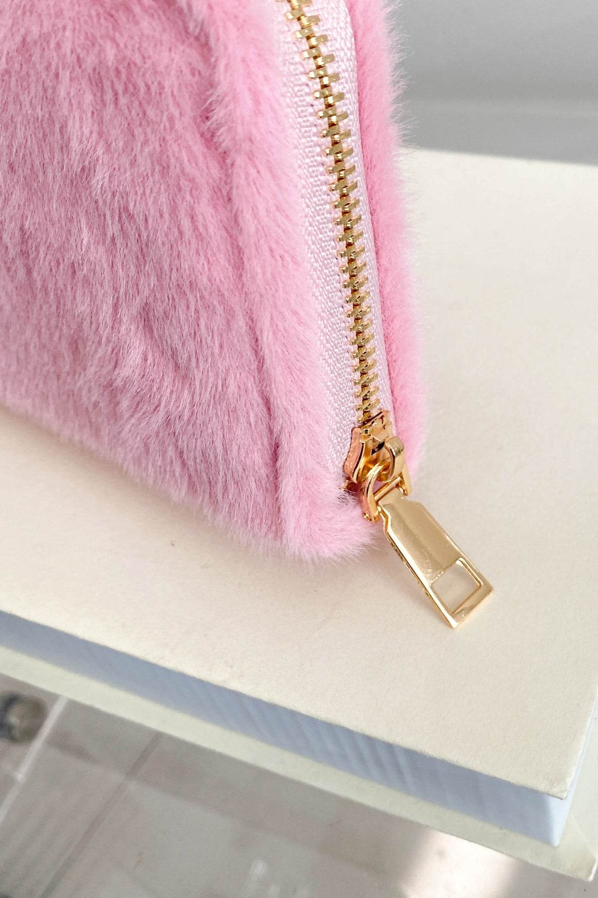Solid Color Fluff Rectangle Wallet - Hovatok