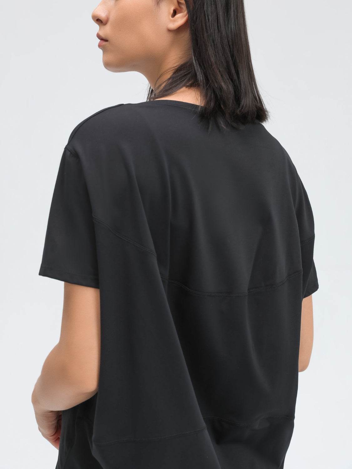Millennia Round Neck Short Sleeve Active T-Shirt - Hovatok