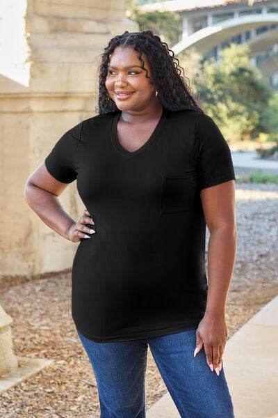 Basic Bae Bamboo Full Size V-Neck Short Sleeve T-Shirt - Hovatok