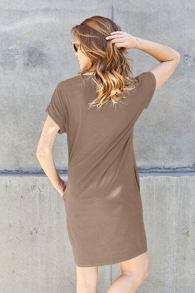Basic Bae Full Size Round Neck Short Sleeve Dress with Pockets - Hovatok