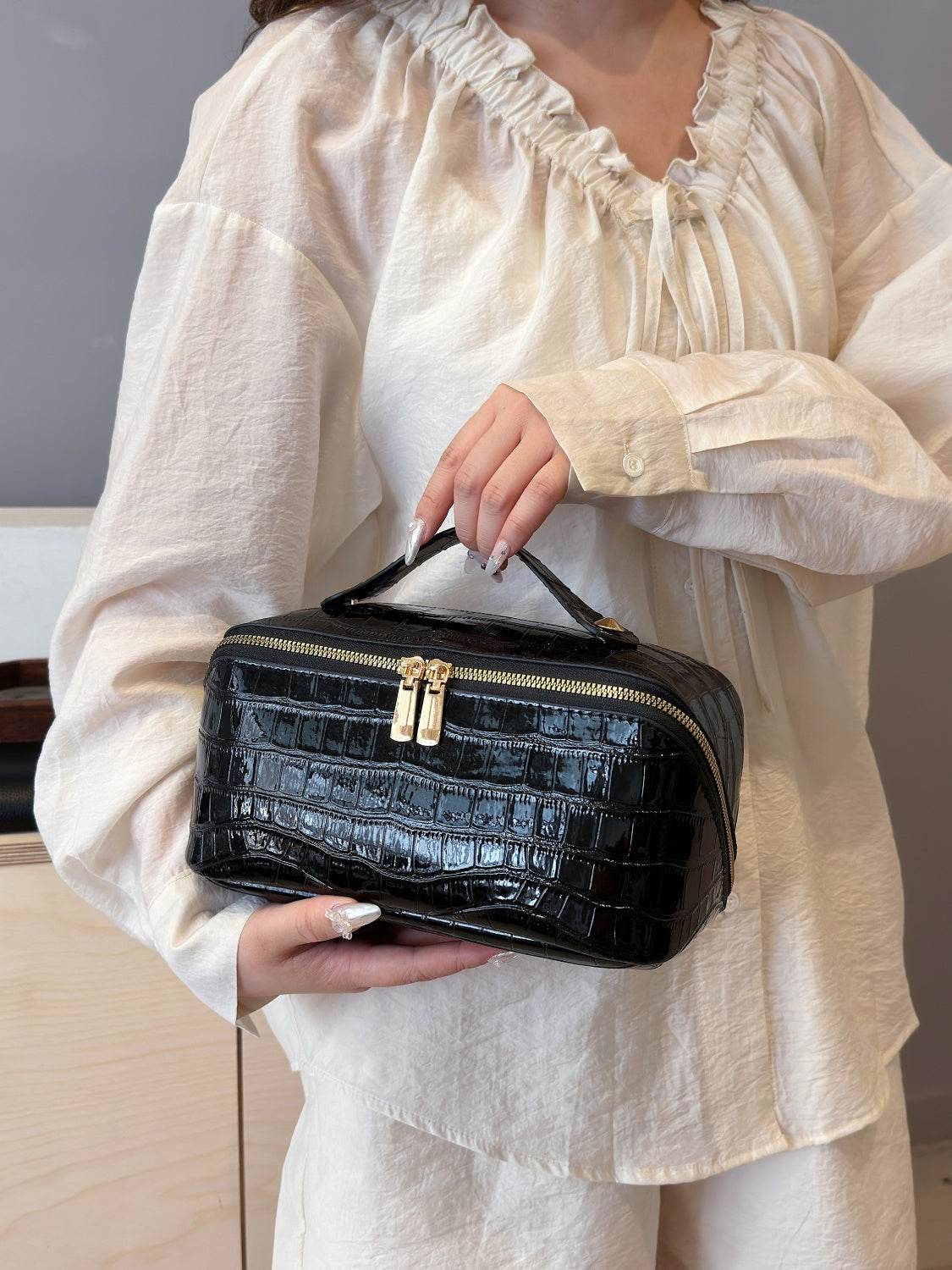 PU Leather Solid Color Wristlet - Hovatok