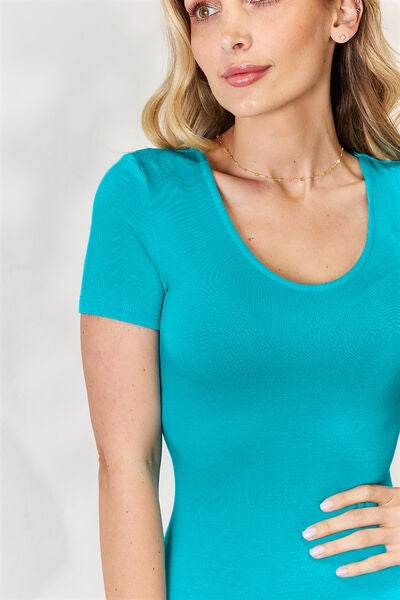 Basic Bae Full Size Round Neck Short Sleeve Bodysuit - Hovatok