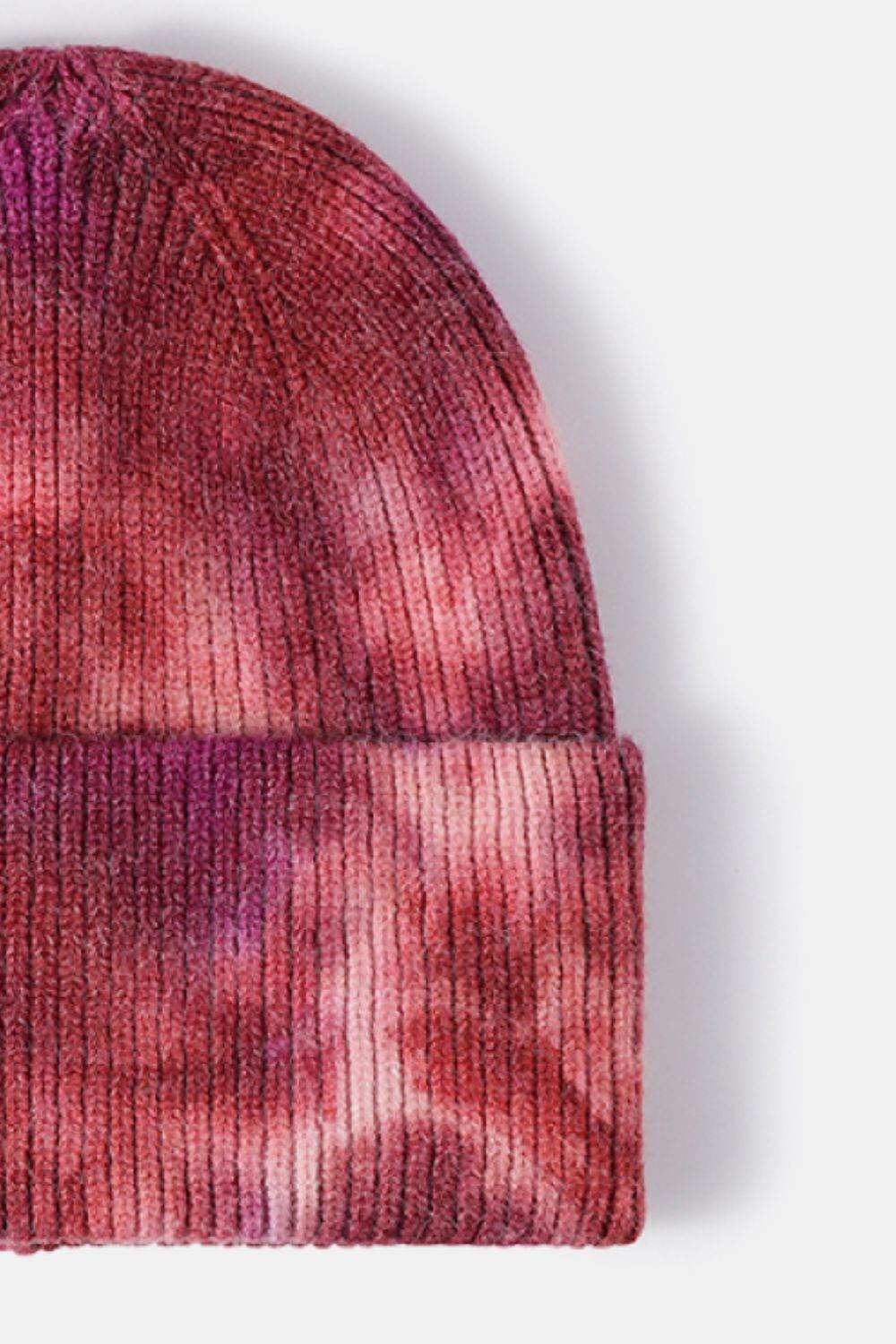 Tie-Dye Cuffed Rib-Knit Beanie Hat - Hovatok