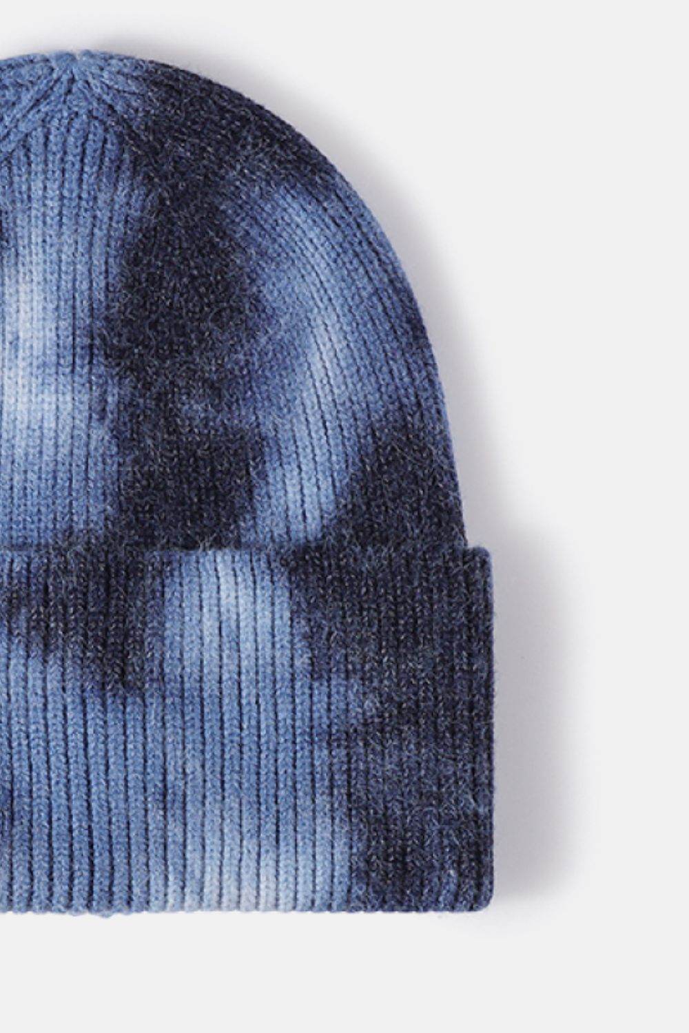 Tie-Dye Cuffed Rib-Knit Beanie Hat - Hovatok