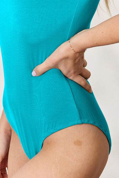 Basic Bae Full Size Round Neck Short Sleeve Bodysuit - Hovatok
