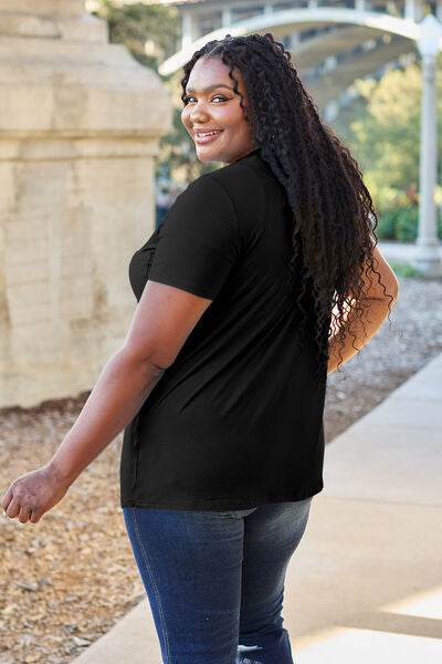 Basic Bae Bamboo Full Size V-Neck Short Sleeve T-Shirt - Hovatok