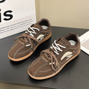 Contrast Flat Sneakers - Hovatok
