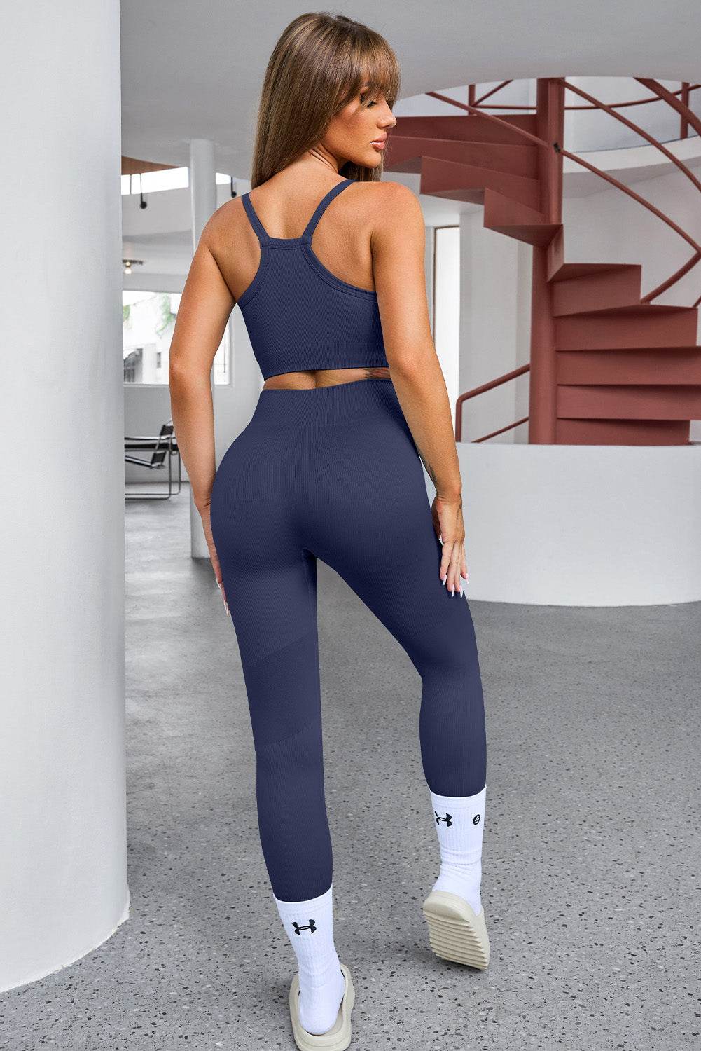 Tank Cropped Active Top and Pants Set - Hovatok