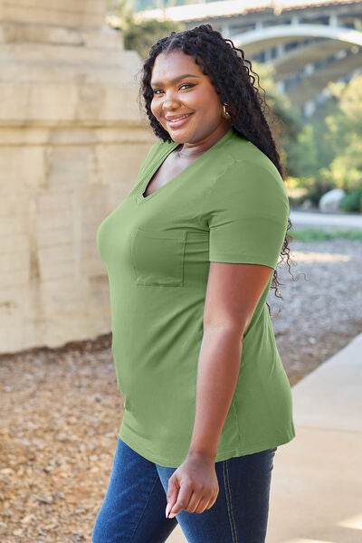Basic Bae Bamboo Full Size V-Neck Short Sleeve T-Shirt - Hovatok