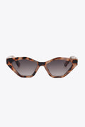 Cat Eye Polycarbonate Sunglasses - Hovatok