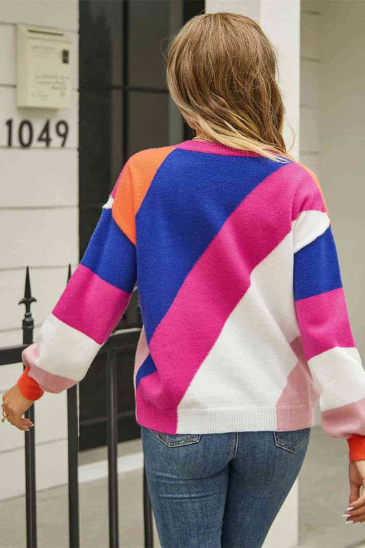 Angel Wings Color Block Round Neck Long Sleeve Sweater - Hovatok
