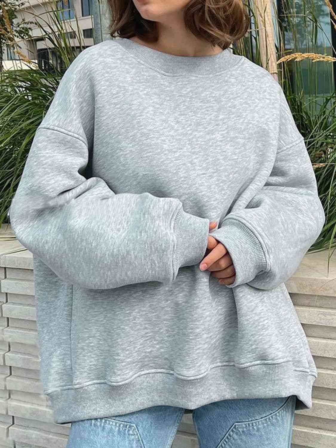 Oversize Round Neck Dropped Shoulder Sweatshirt - Hovatok