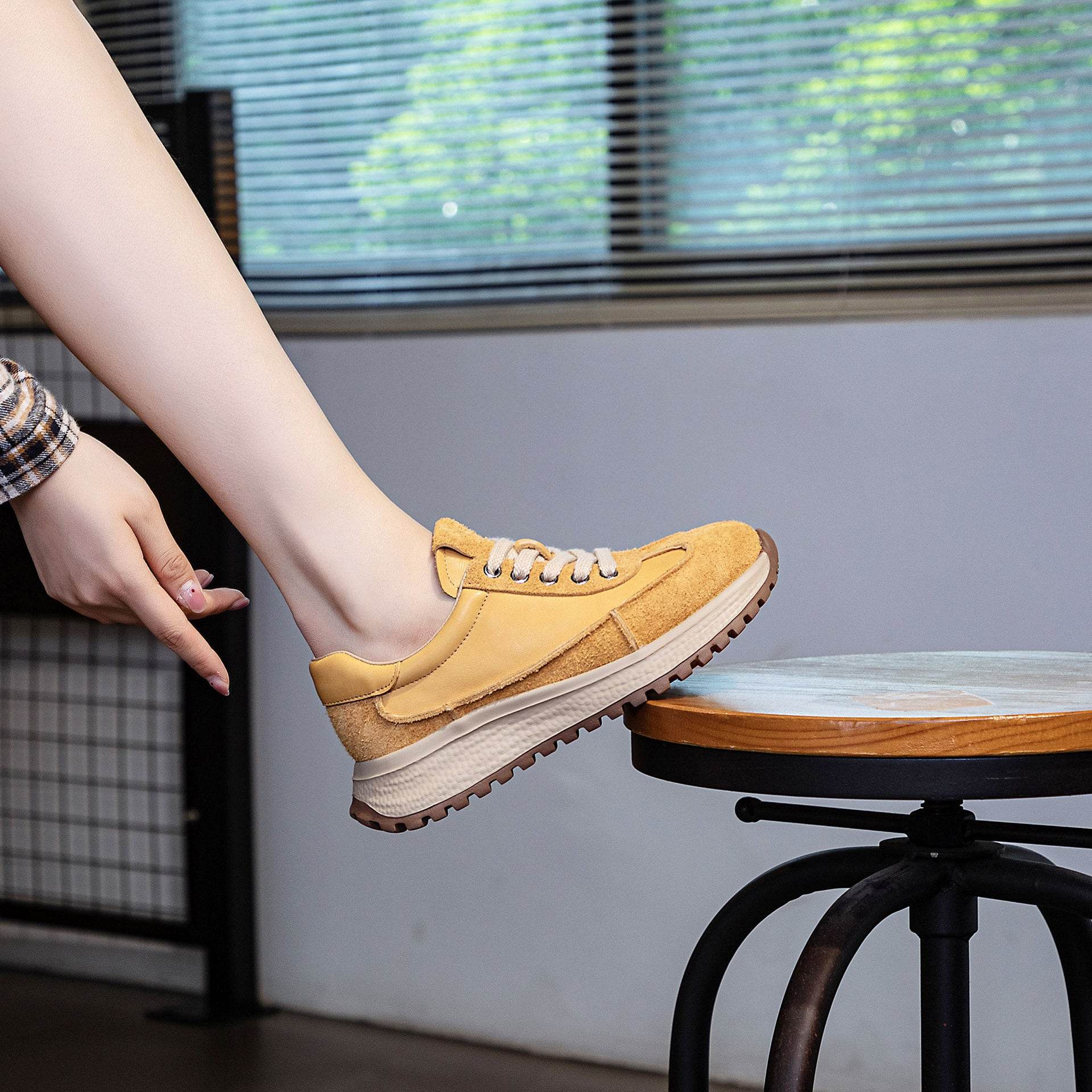 Lace Up Wedge Sneakers - Hovatok