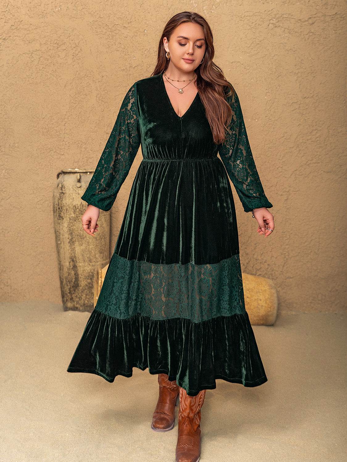 Plus Size Lace Patchwork V-Neck Balloon Sleeve Midi Dress - Hovatok