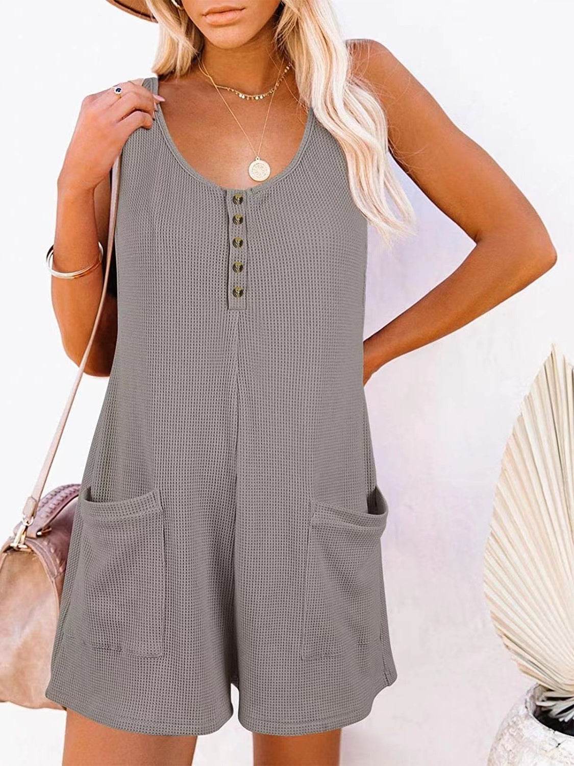 Full Size Pocketed Scoop Neck Sleeveless Romper - Hovatok