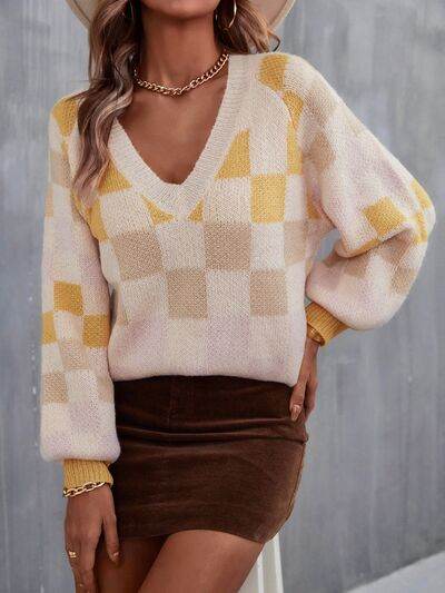 Angel Wings Checkered V-Neck Lantern Sleeve Sweater - Hovatok