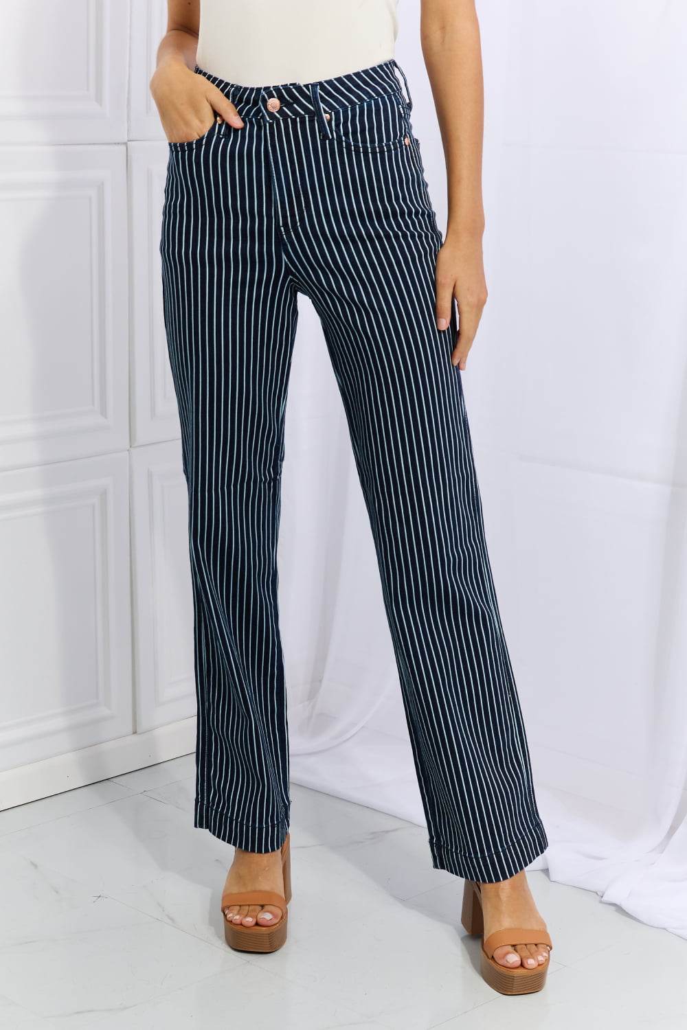 Judy Blue Cassidy Full Size High Waisted Tummy Control Striped Straight Jeans - Hovatok