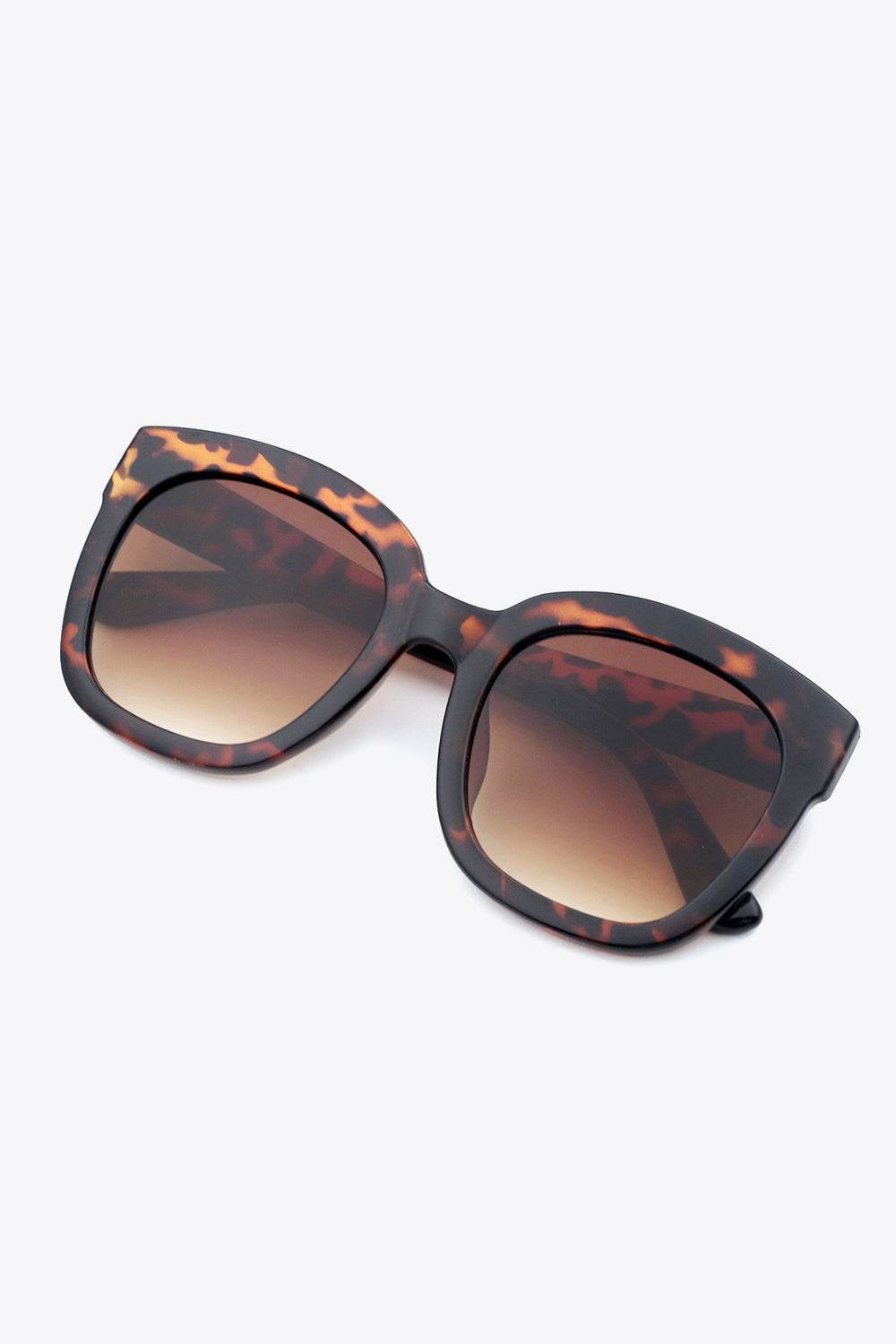 Polycarbonate Frame Square Sunglasses - Hovatok