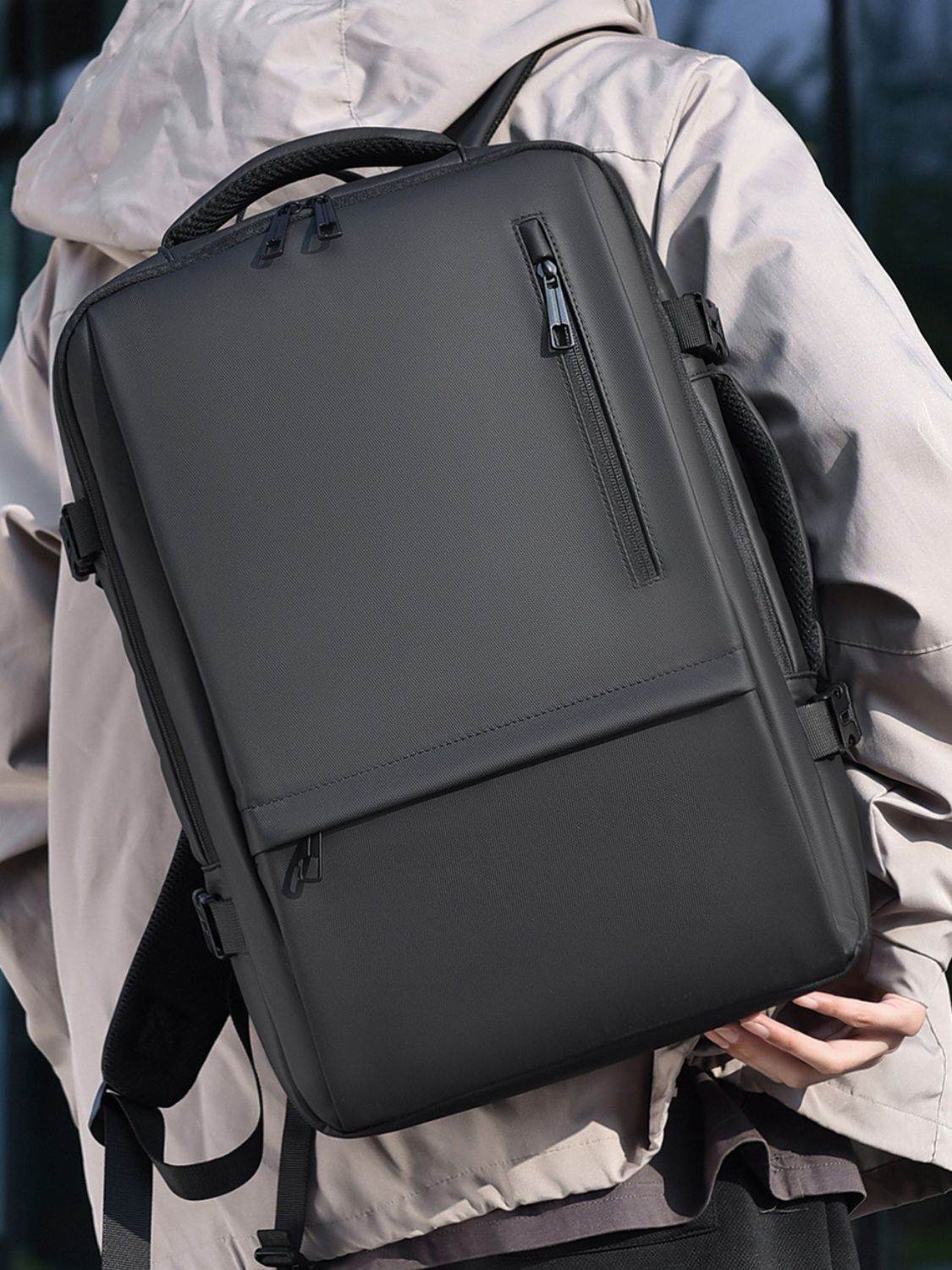 Multi-Pockets Adjustable Straps Backpack Bag - Hovatok