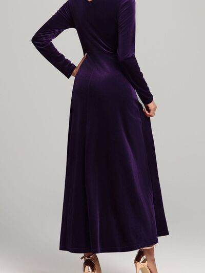 Square Neck Long Sleeve Velvet Dress - Hovatok