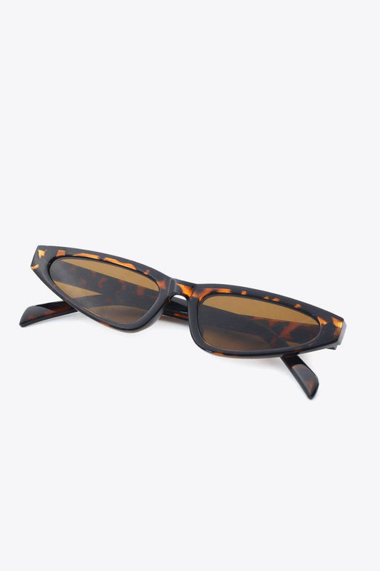 Polycarbonate Frame UV400 Cat Eye Sunglasses - Hovatok