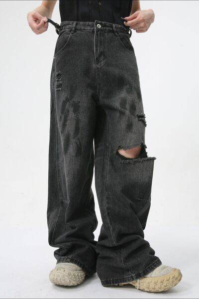 Distressed Jeans with Pockets - Hovatok