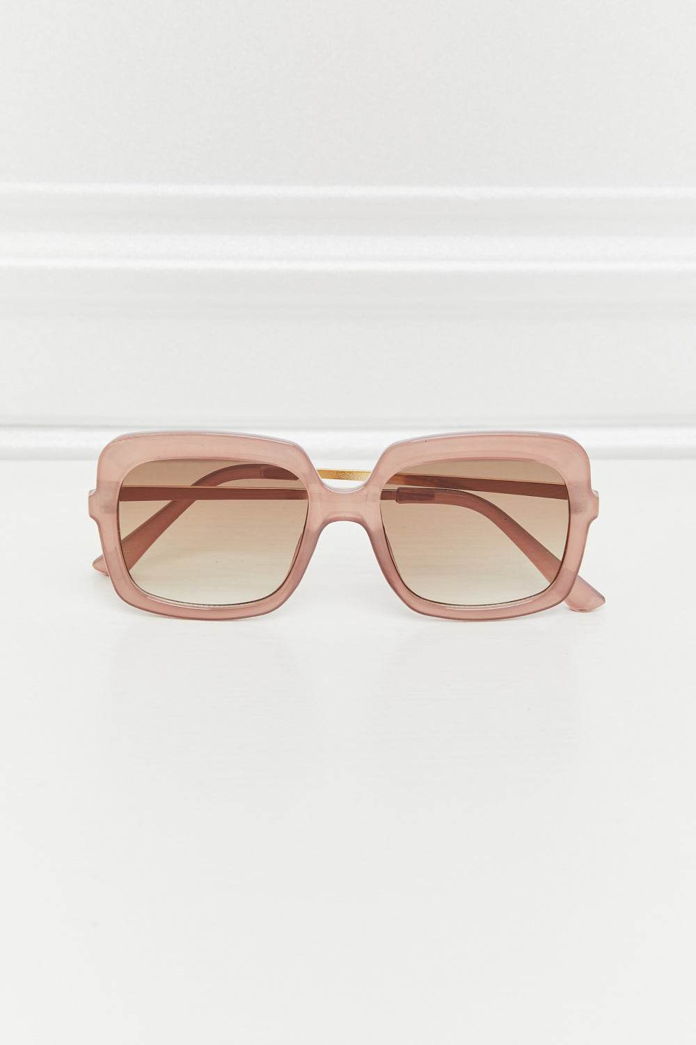 Square Metal-Plastic Hybrid Temple Sunglasses - Hovatok