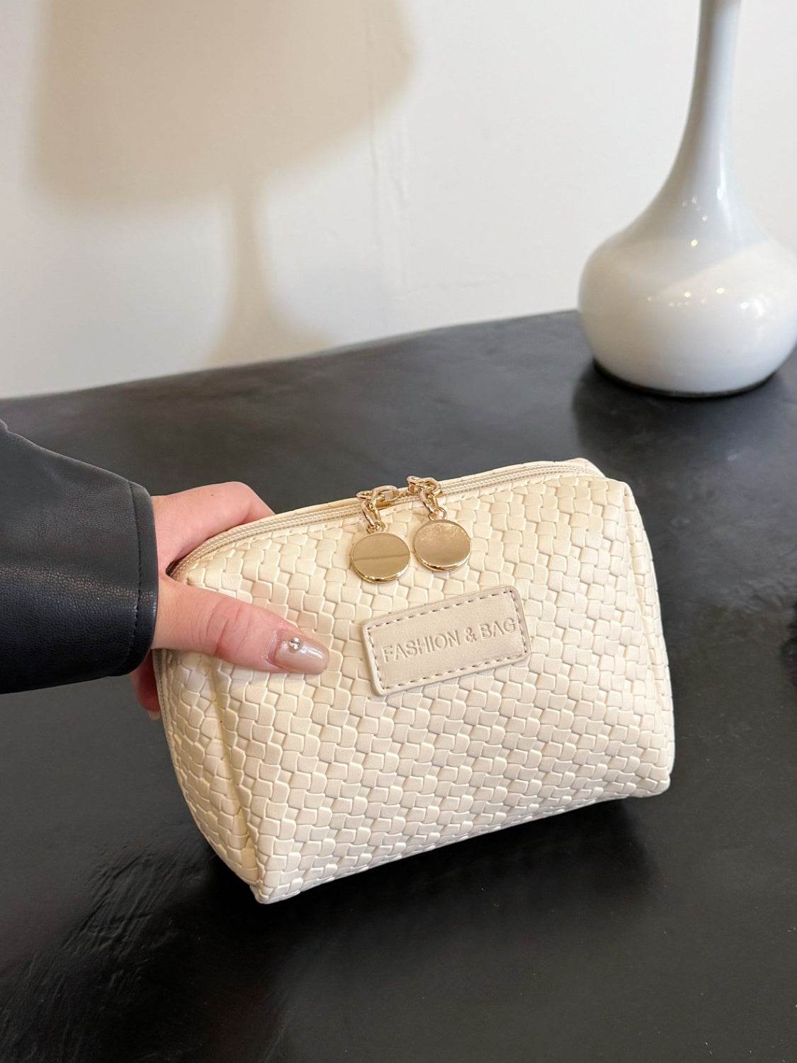 PU Leather Woven Clutch - Hovatok