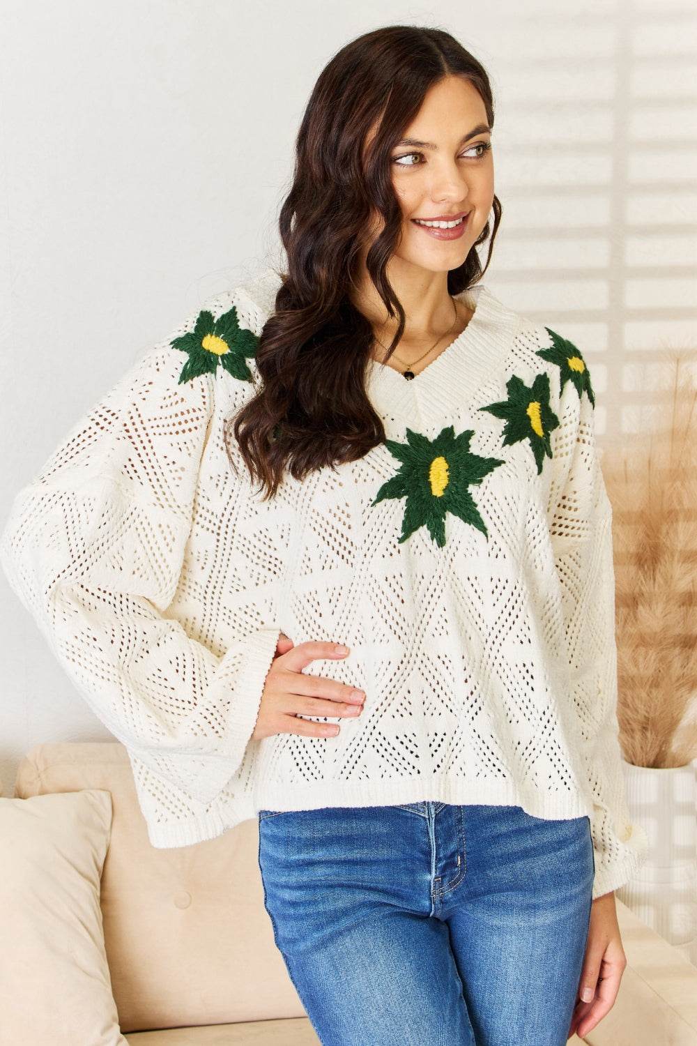 POL Floral Embroidered Pattern V-Neck Sweater - Hovatok