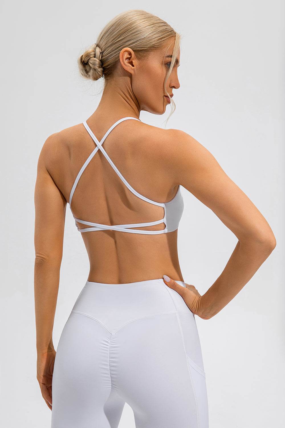 Crisscross Spaghetti Strap Active Cami - Hovatok