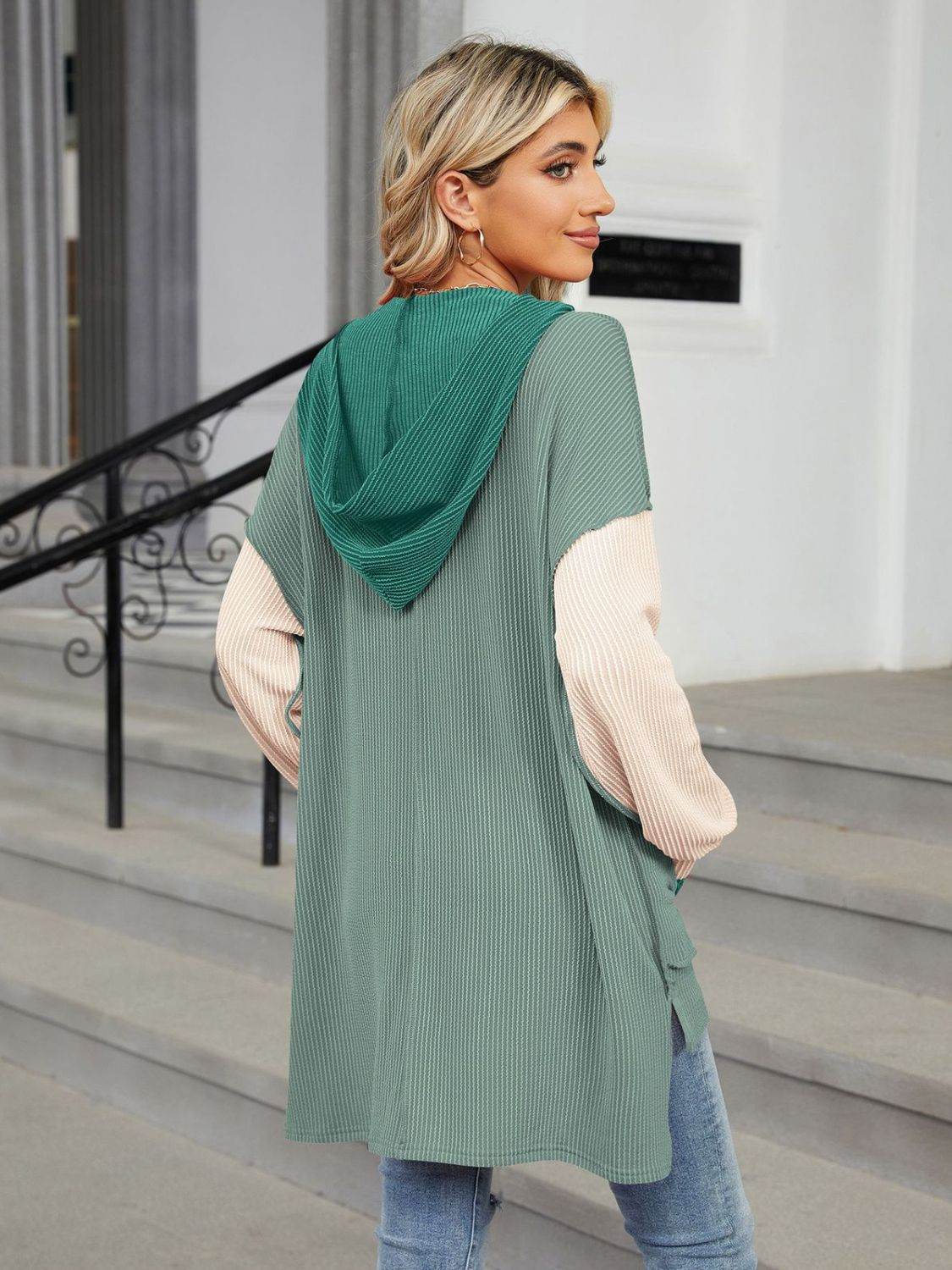 Double Take Contrast Hooded Long Sleeve Top - Hovatok