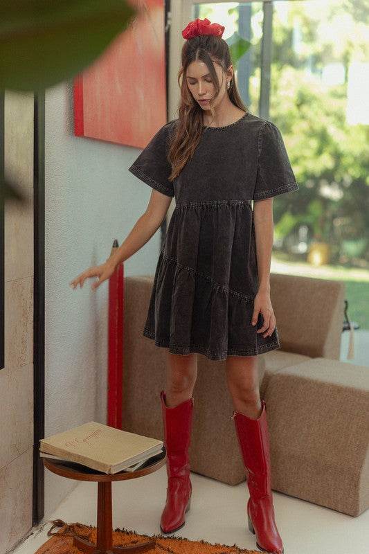 Annie Wear Mineral Washed Round Neck Short Sleeve Denim Dress - Hovatok