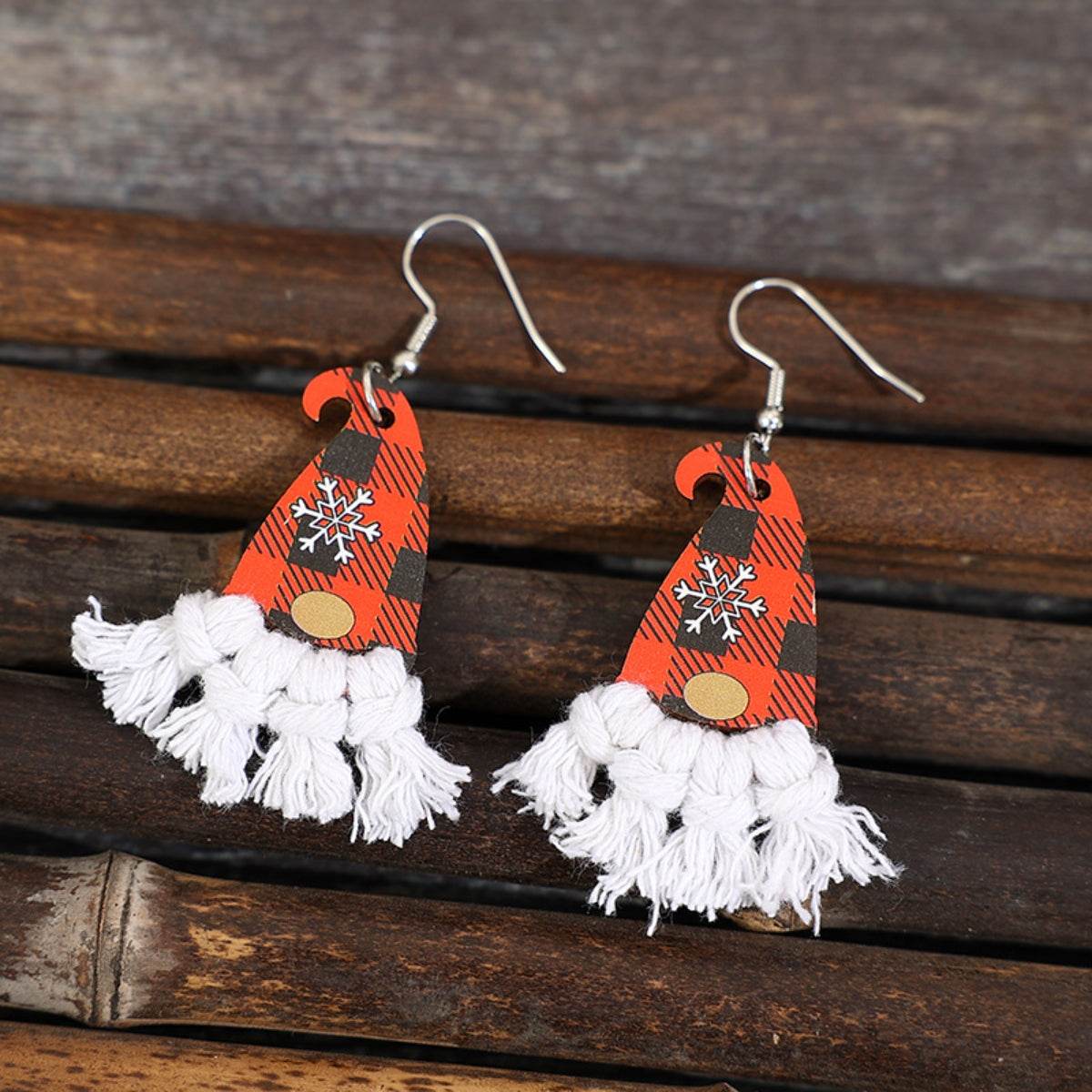 Xylem Pointed Hat Tassel Earrings - Hovatok