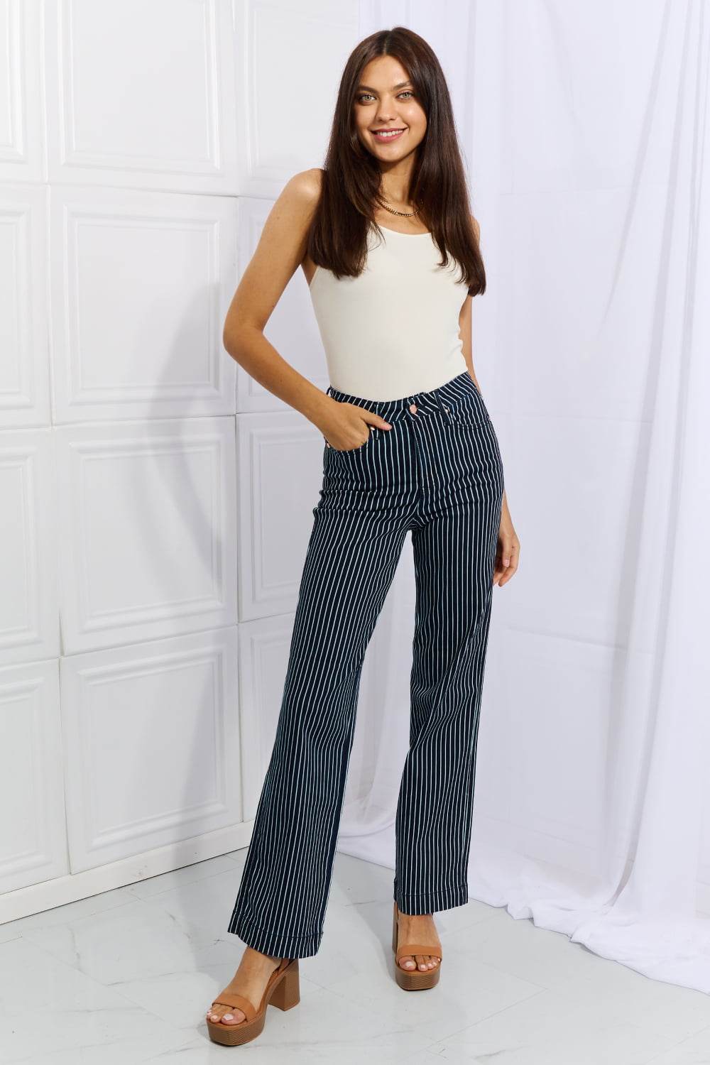 Judy Blue Cassidy Full Size High Waisted Tummy Control Striped Straight Jeans - Hovatok