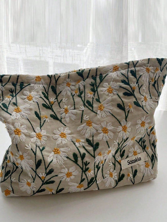 Daisy Embroidered Cosmetic Pouch - Hovatok