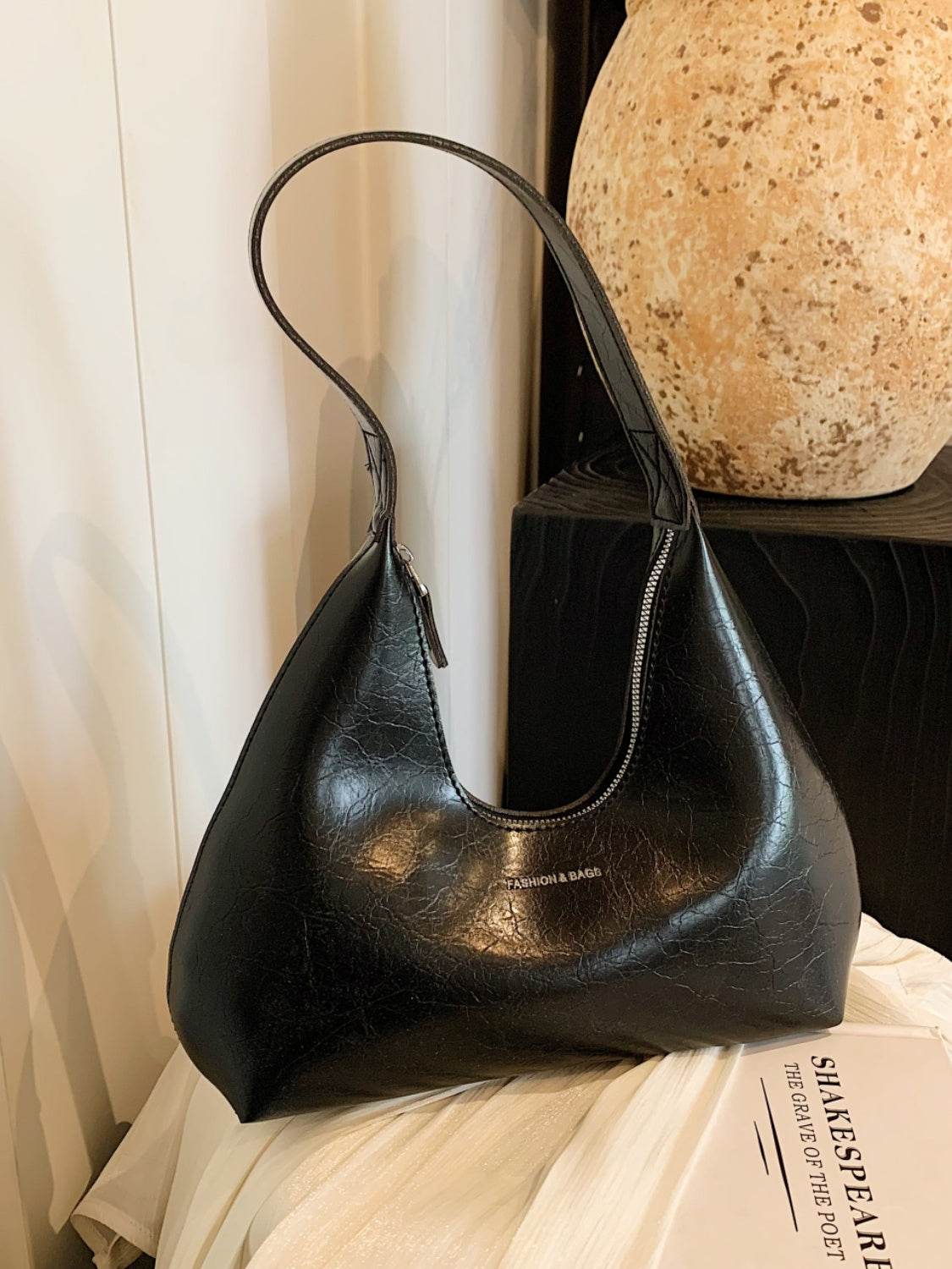 PU Leather Shoulder Bag - Hovatok