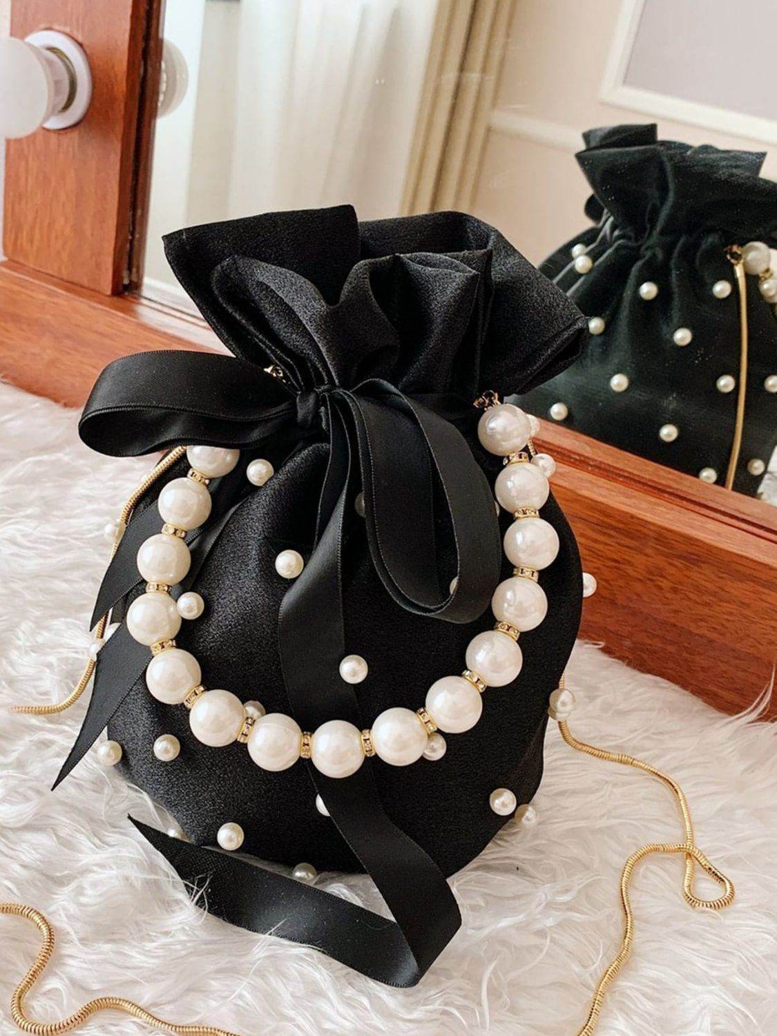 Pearl Detail Solid Color Bucket Bag - Hovatok
