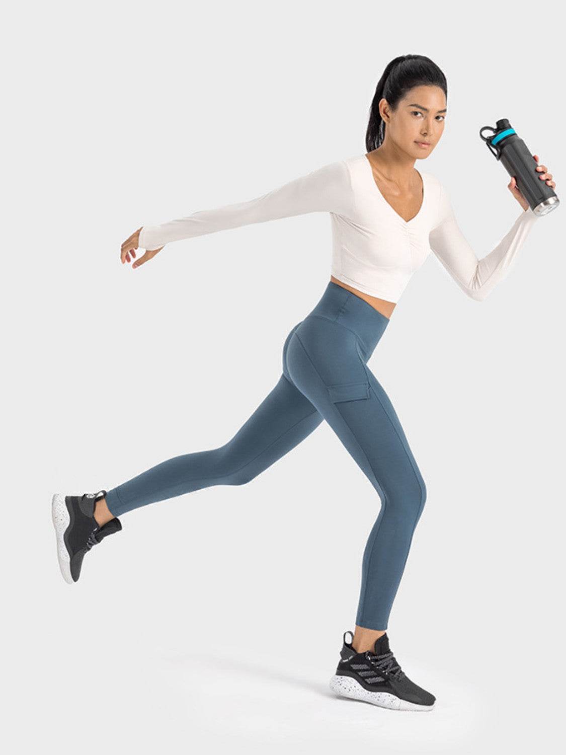 Millennia Ruched Cropped Long Sleeve Sports Top - Hovatok