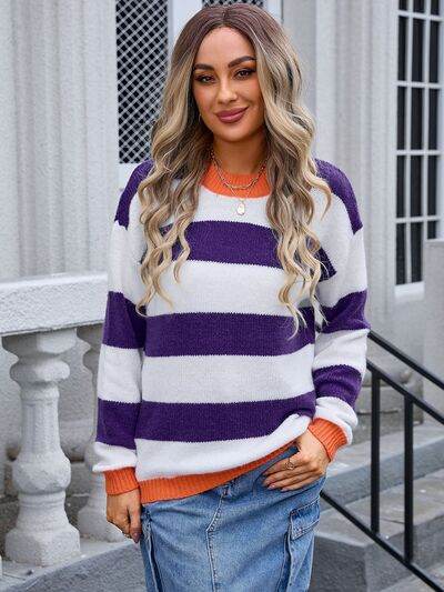 Angel Wings Contrast Striped Round Neck Sweater - Hovatok