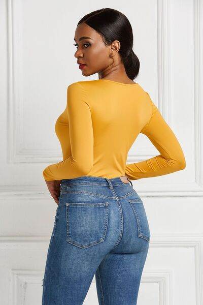Half Zip Scoop Neck Long Sleeve Bodysuit - Hovatok